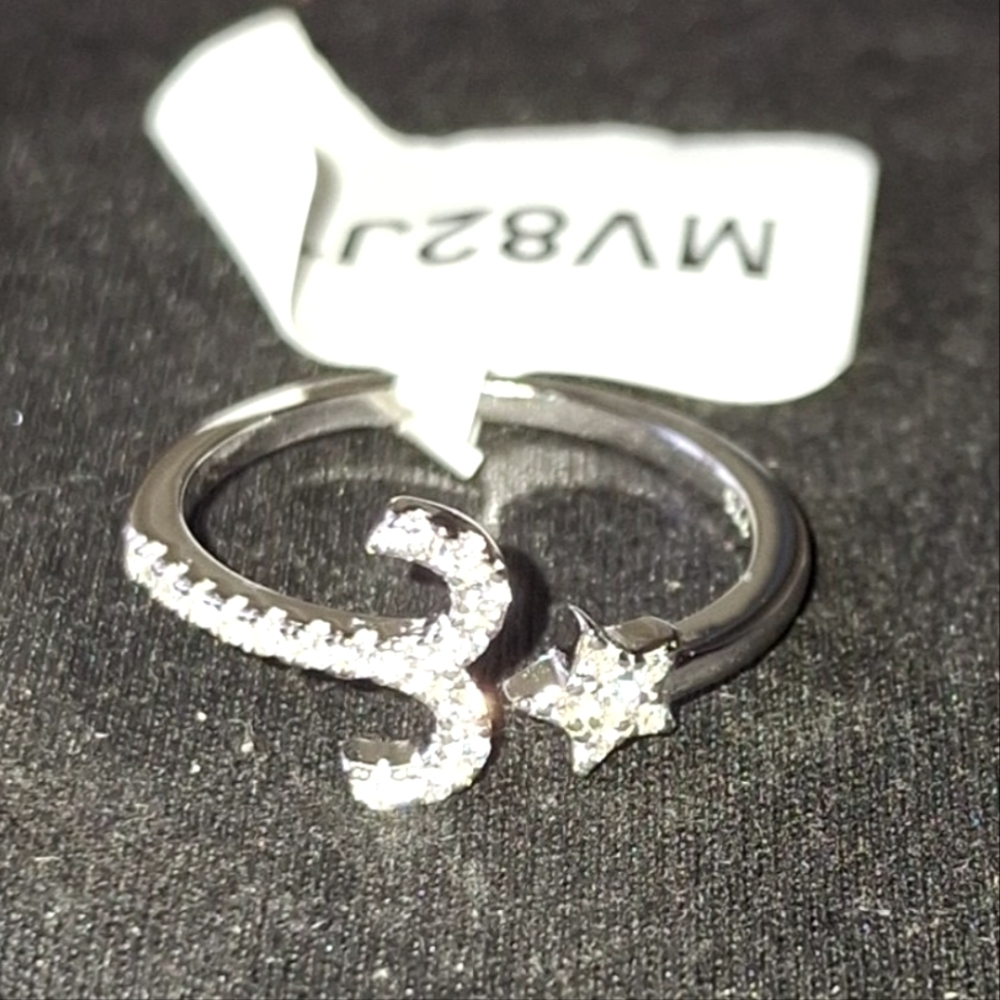 🍁 3 for 28 - Adjustable Aries Ring - NWT